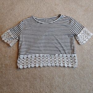 FuShi liyan striped lace crop  top